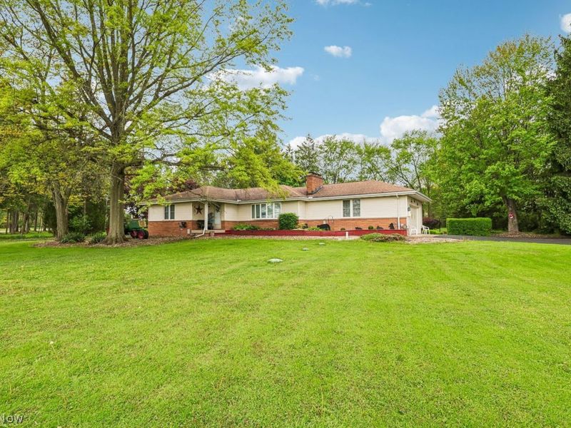 2726 Stillwagon Road, Niles, OH 44446 Photo 1
