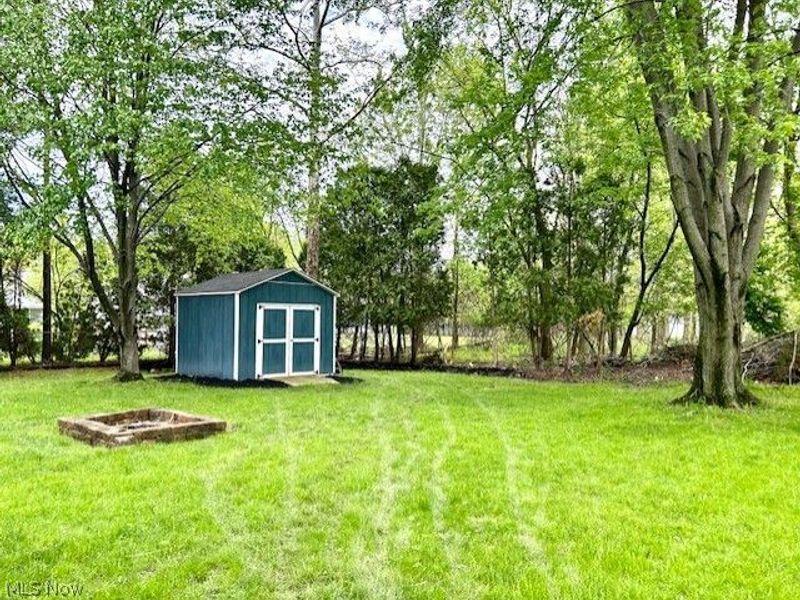 14777 Wilmington Drive, Strongsville, OH 44136 Photo 2