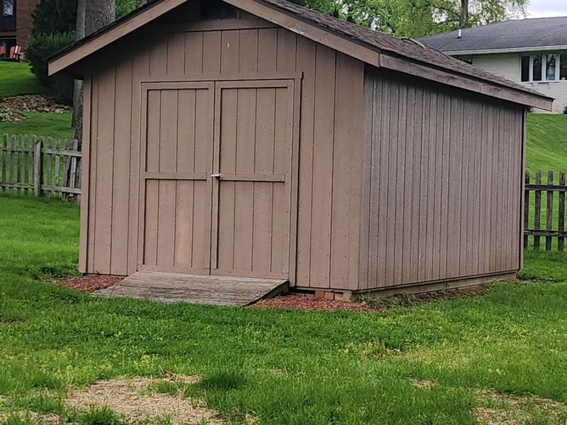 1070 5th Street SW, New Philadelphia, OH 44663 Photo 8