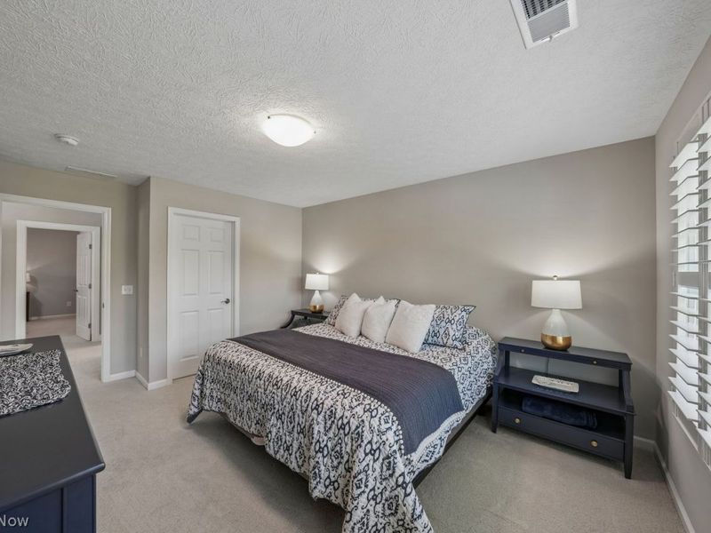 32729 Signature Parkway, Avon Lake, OH 44012 Photo 25