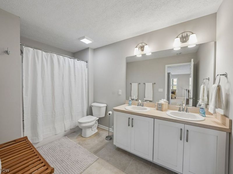 32729 Signature Parkway, Avon Lake, OH 44012 Photo 30