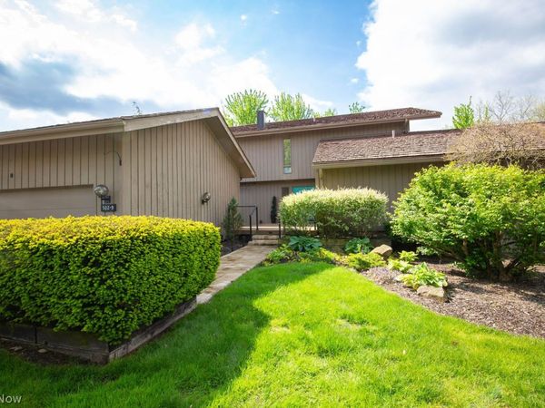 502-9 Overlook Drive , Aurora, OH 44202