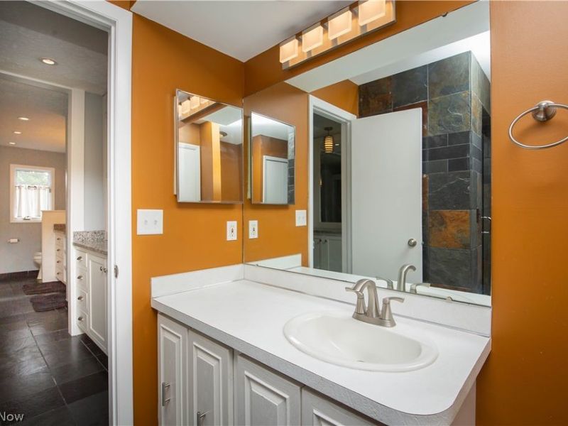 502-9 Overlook Drive , Aurora, OH 44202 Photo 28