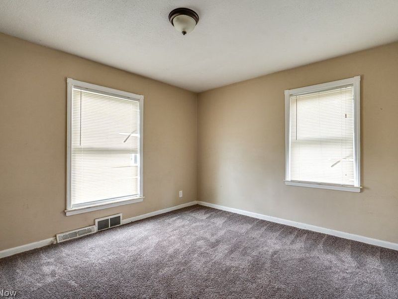South Euclid, OH 44118 Photo 10
