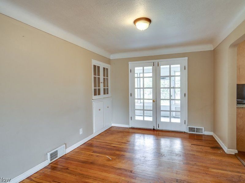 South Euclid, OH 44118 Photo 23