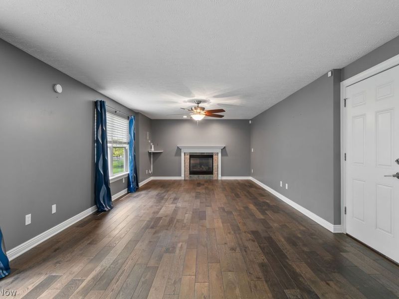 4487 Smithview Avenue NW, Massillon, OH 44647 Photo 3