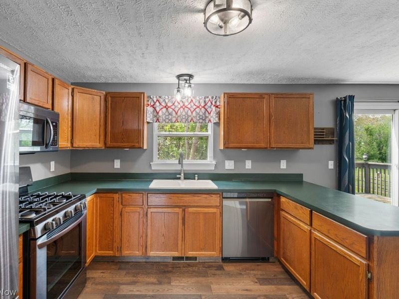 4487 Smithview Avenue NW, Massillon, OH 44647 Photo 7