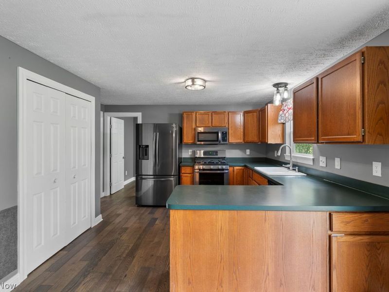 4487 Smithview Avenue NW, Massillon, OH 44647 Photo 8
