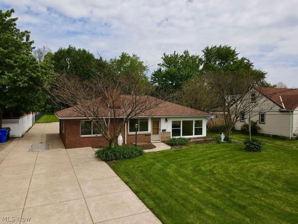 17900 Holland Road , Brook Park, OH 44142