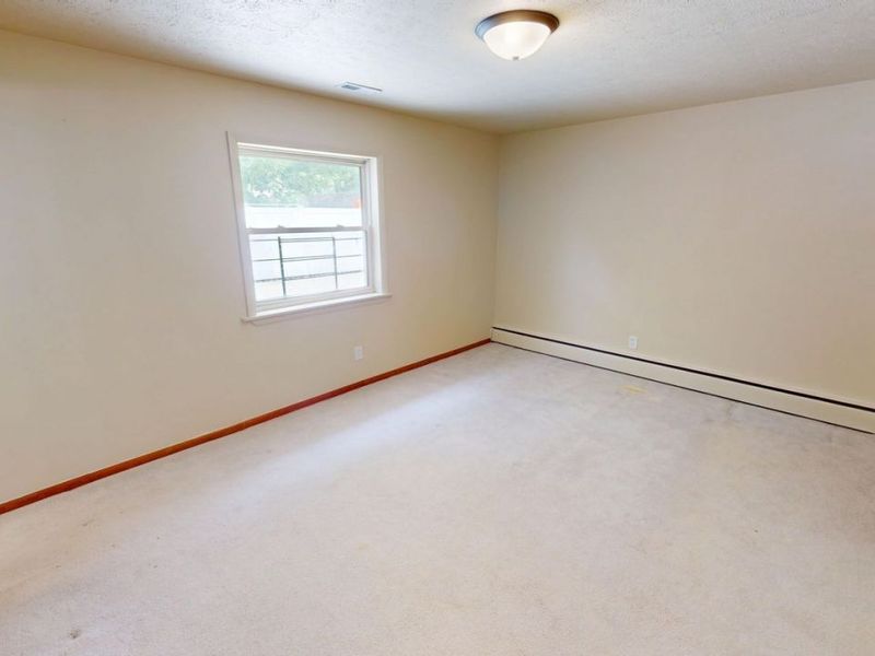 17900 Holland Road, Brook Park, OH 44142 Photo 19