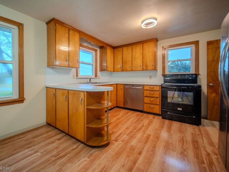 14067 Marlboro Avenue NE, Alliance, OH 44601 Photo 13