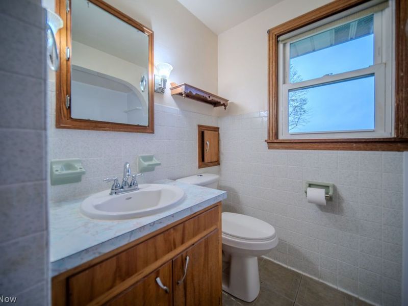 14067 Marlboro Avenue NE, Alliance, OH 44601 Photo 17