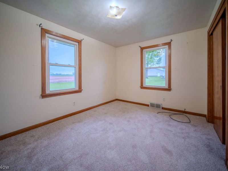14067 Marlboro Avenue NE, Alliance, OH 44601 Photo 19