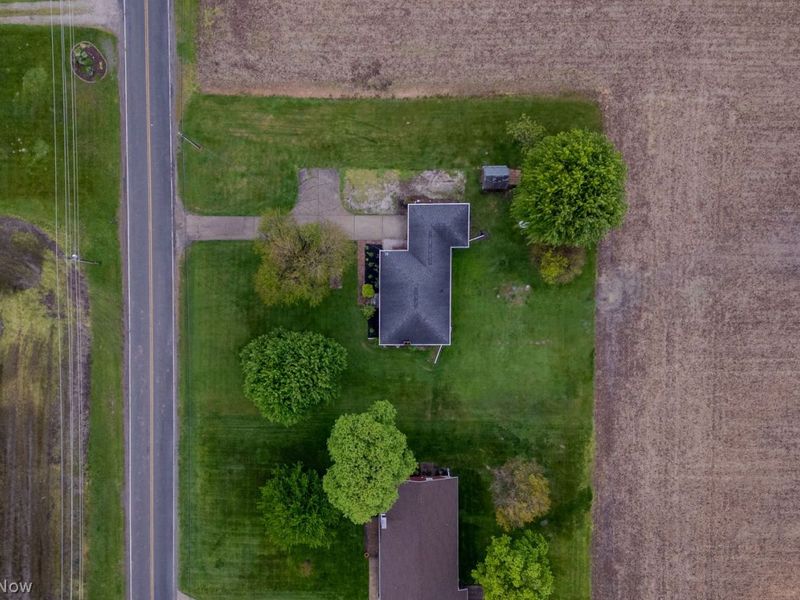 14067 Marlboro Avenue NE, Alliance, OH 44601 Photo 3