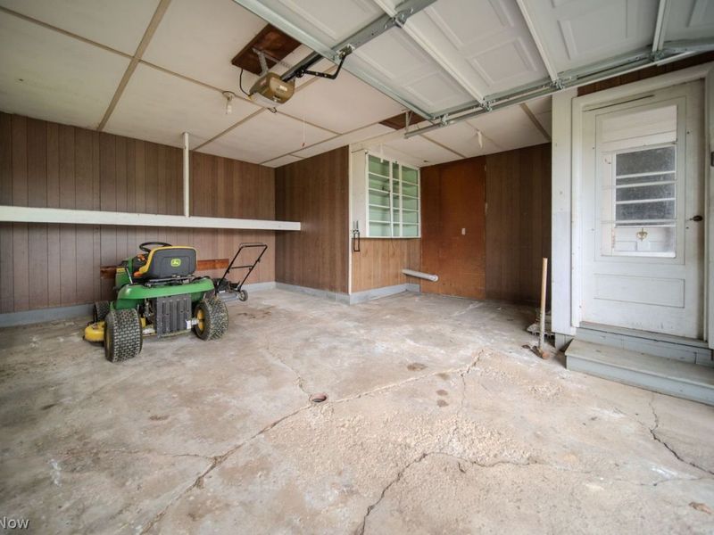 14067 Marlboro Avenue NE, Alliance, OH 44601 Photo 31