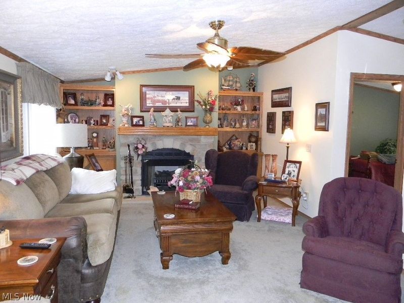 1274 N Park Drive, Brookfield, OH 44403 Photo 21