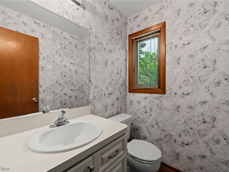 2417 Allen Boulevard, Beachwood, OH 44122 Photo 15