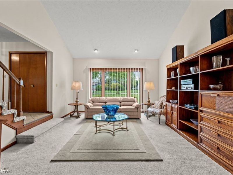 2417 Allen Boulevard, Beachwood, OH 44122 Photo 4