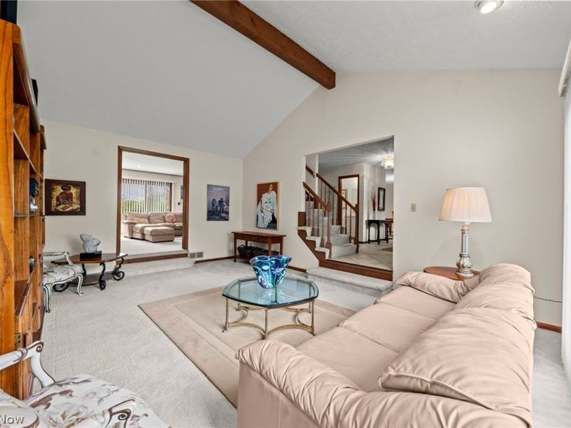 2417 Allen Boulevard, Beachwood, OH 44122 Photo 6
