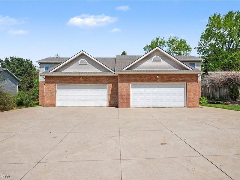 1031 Applegrove Street NW, North Canton, OH 44720 Photo 1