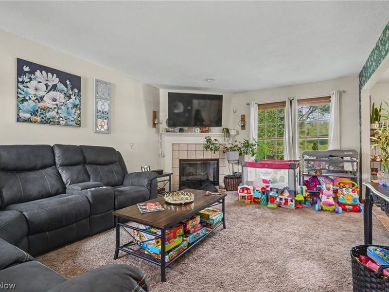 1031 Applegrove Street NW, North Canton, OH 44720 Photo 25