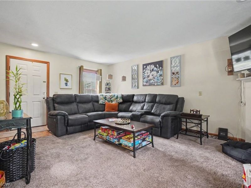 1031 Applegrove Street NW, North Canton, OH 44720 Photo 26