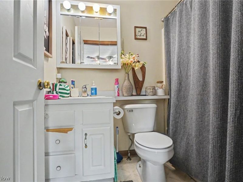 1031 Applegrove Street NW, North Canton, OH 44720 Photo 36
