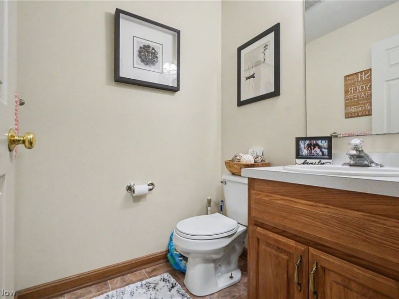 1031 Applegrove Street NW, North Canton, OH 44720 Photo 39