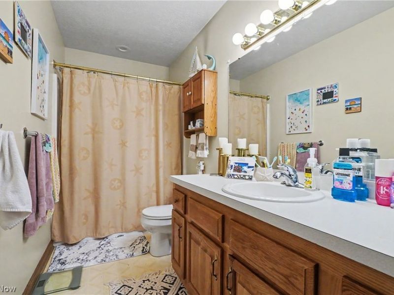 1031 Applegrove Street NW, North Canton, OH 44720 Photo 43