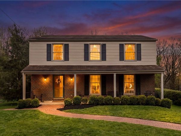 2421 Rolling Farms Road, Glenshaw, PA 15116