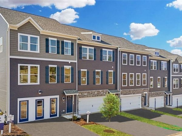 164 Sweetwater Dr. , Moon Twp, PA 15108