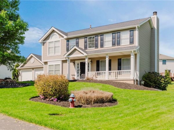 446 Anna Marie Dr , Cranberry Twp, PA 16066