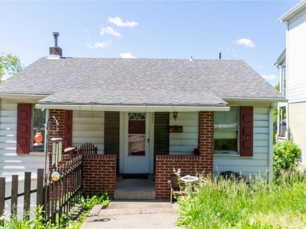 307 N 6th St, Clairton, PA 15025