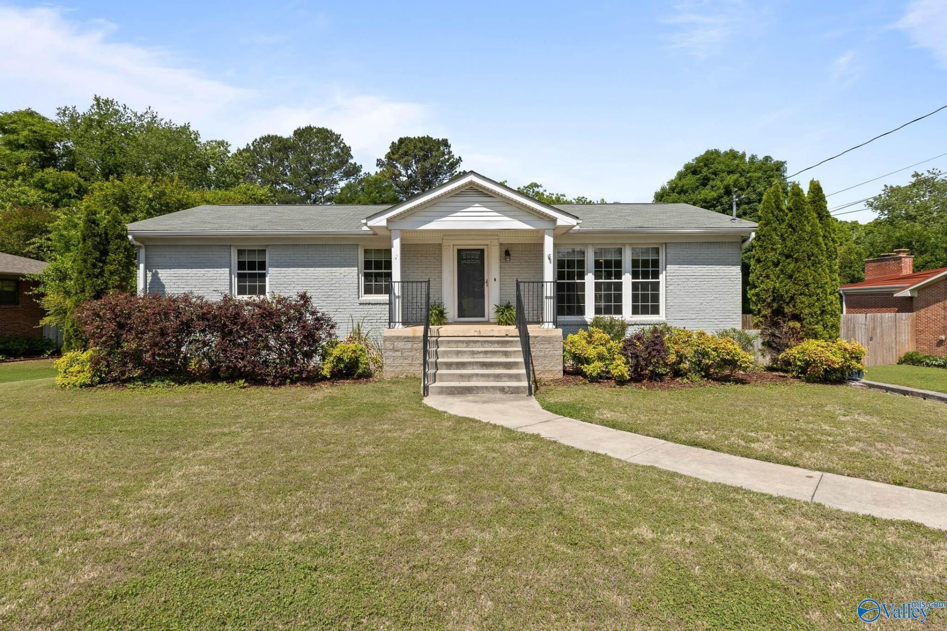 10008 Hickory Hill Lane, Huntsville, AL 35803 Main Photo