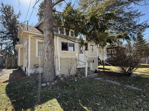 1209 W Mount Hope Avenue, Lansing, MI 48910