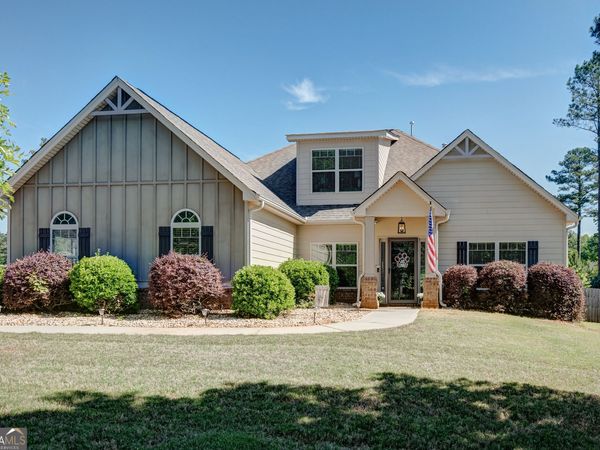 285 Savannah Drive, Senoia, GA 30276