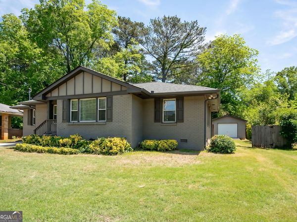 1930 S Columbia Place, Decatur, GA 30032