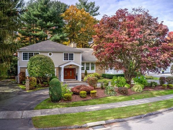 186 Tanglewood Drive, Longmeadow, MA 01106