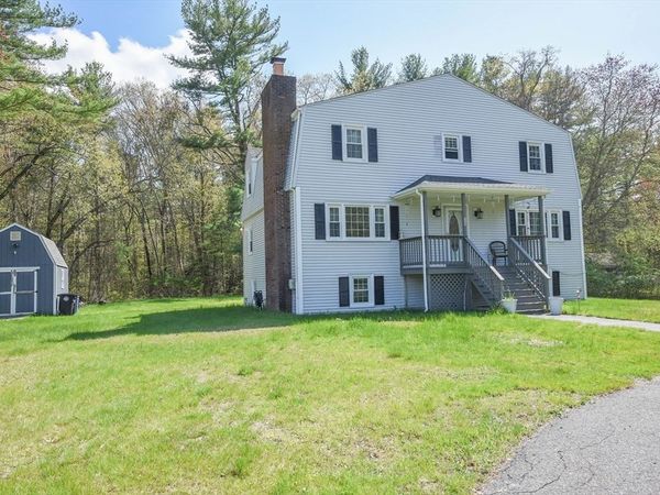 325 River Street, Halifax, MA 02338