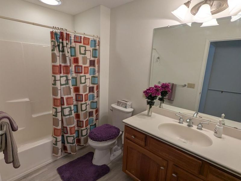 331 Country Meadows Drive, Oak Harbor, OH 43449 Photo 14