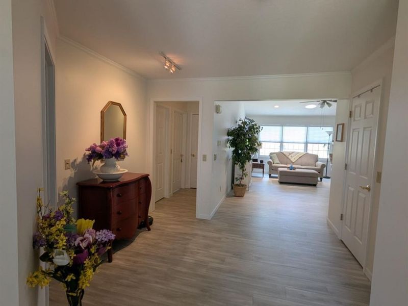 331 Country Meadows Drive, Oak Harbor, OH 43449 Photo 5