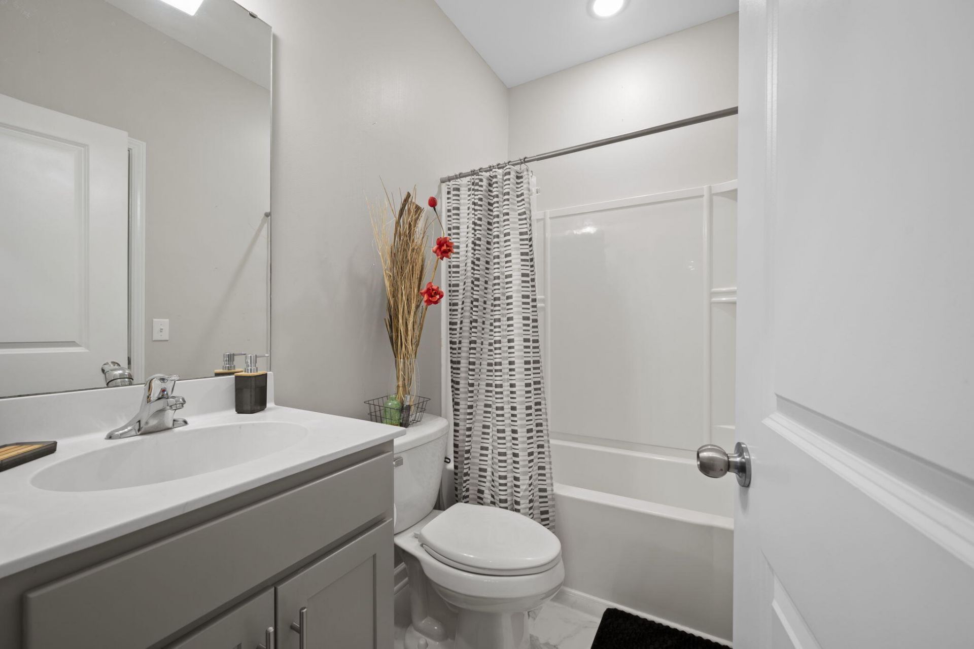 151 Lakelyn Road Photo 23
