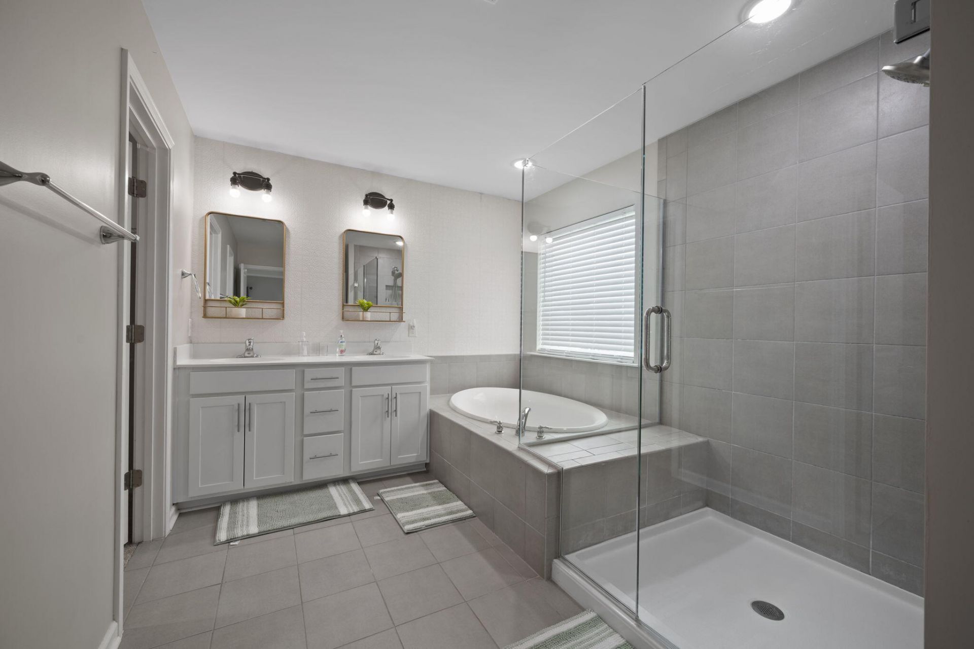 151 Lakelyn Road Photo 30