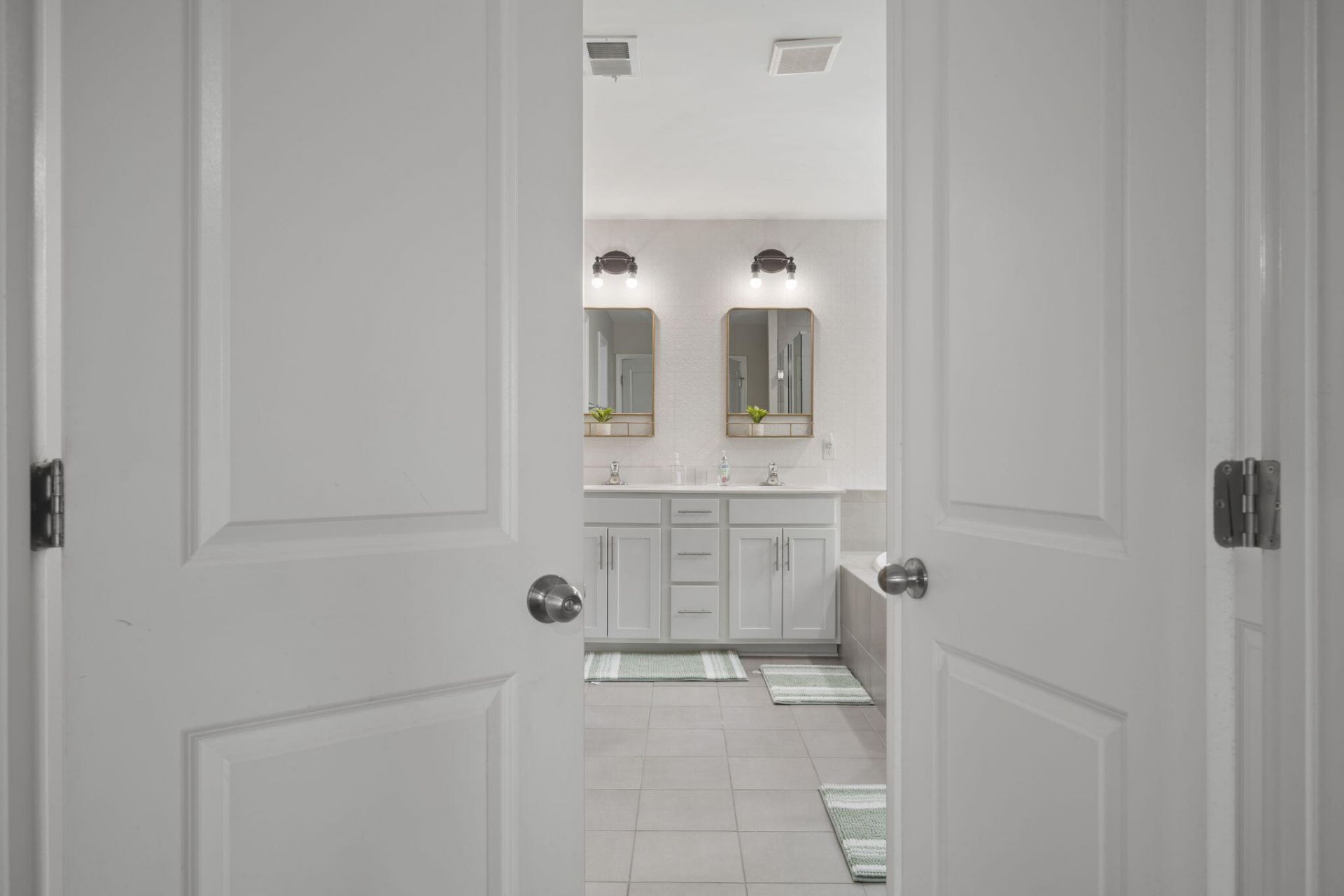 151 Lakelyn Road Photo 32