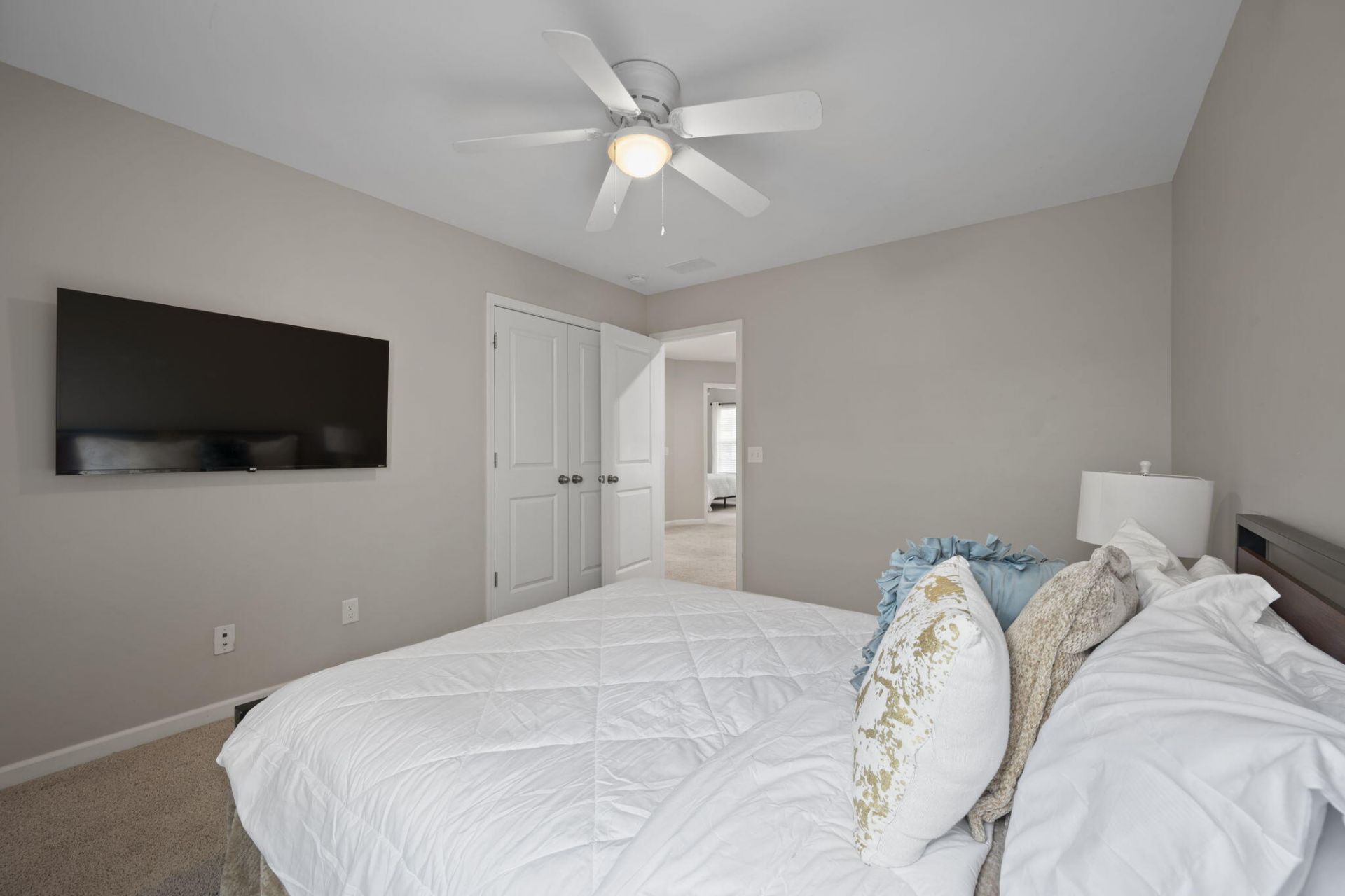 151 Lakelyn Road Photo 35