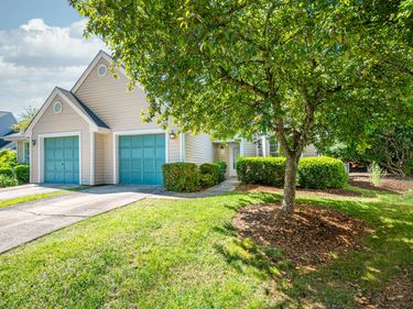 104 Duchess Lane, Chapel Hill, NC 27517