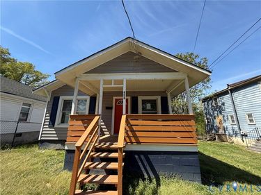 404 N 12th Avenue , Hopewell, VA 23860