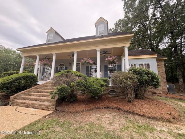 100 Chance Cove, Brandon, MS 39047