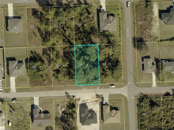 3708 6th ST SW, LEHIGH ACRES, FL 33976