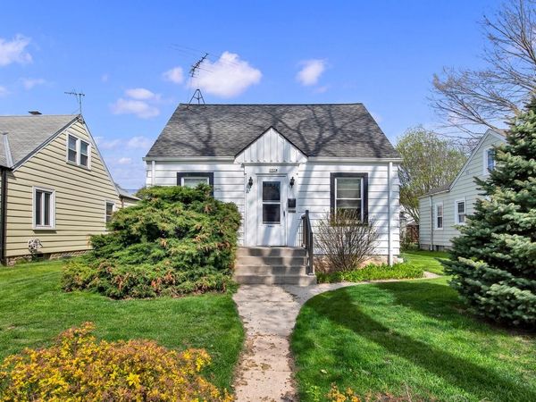 3326 Lenox STREET, Milwaukee, WI 53207